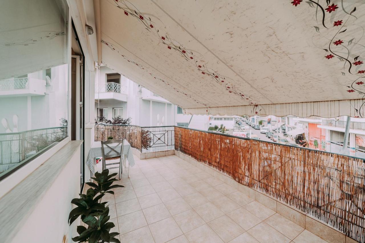 House In The Center Apartment Kalamata Exterior photo